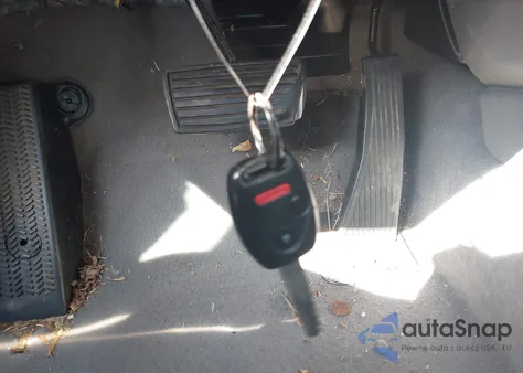 2011 Honda Civic Lx from USA, damaged, VIN 2HGFG1B62BH517586